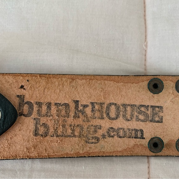 BUNKHOUSE Bling studded belt with black background accented with roses/leaves - Picture 10 of 13